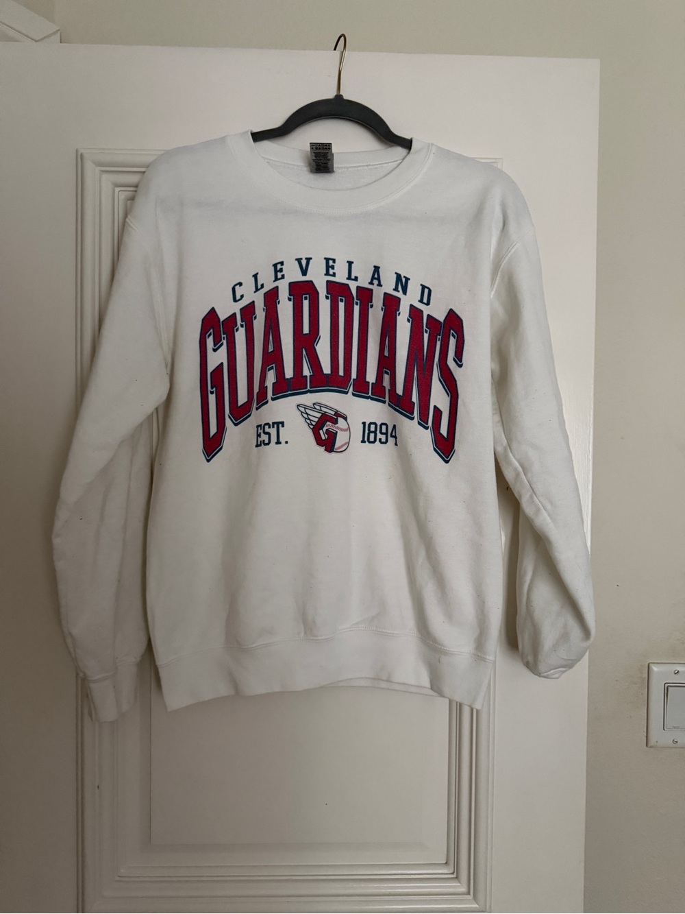 Gildan White Heavy Blend Crewneck Sweatshirt with Red and Navy Graphics
